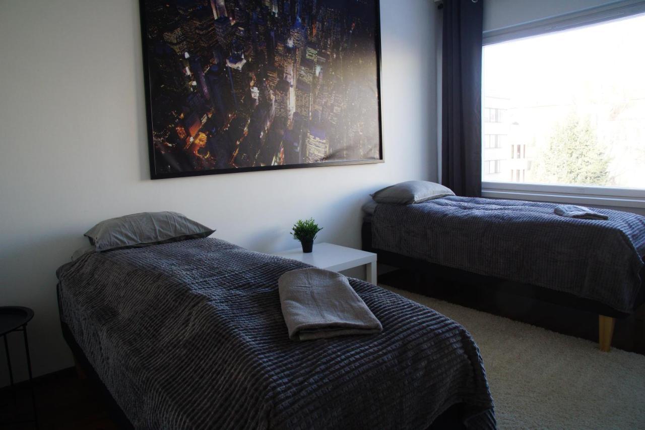 Oulu City Center 4-Room Apartment Parking Екстериор снимка